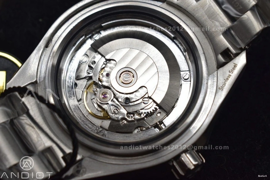 Ultra Ceramic Seamaster A2824 Dial 1:1 Edition TF White Best 6000M on SS Bracelet Bezel Deep SS Blue 1218